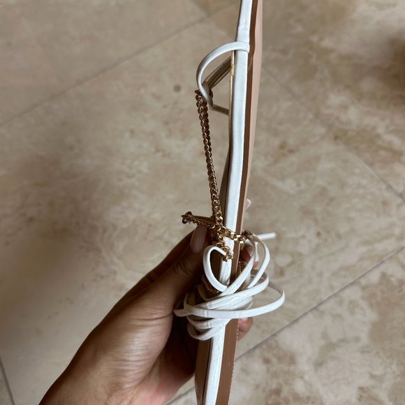 SIMMI SHOES - ERINA GOLD FAUX CROC PRINT CHAIN LACE UP FLAT SANDALS - Picture 5 of 5